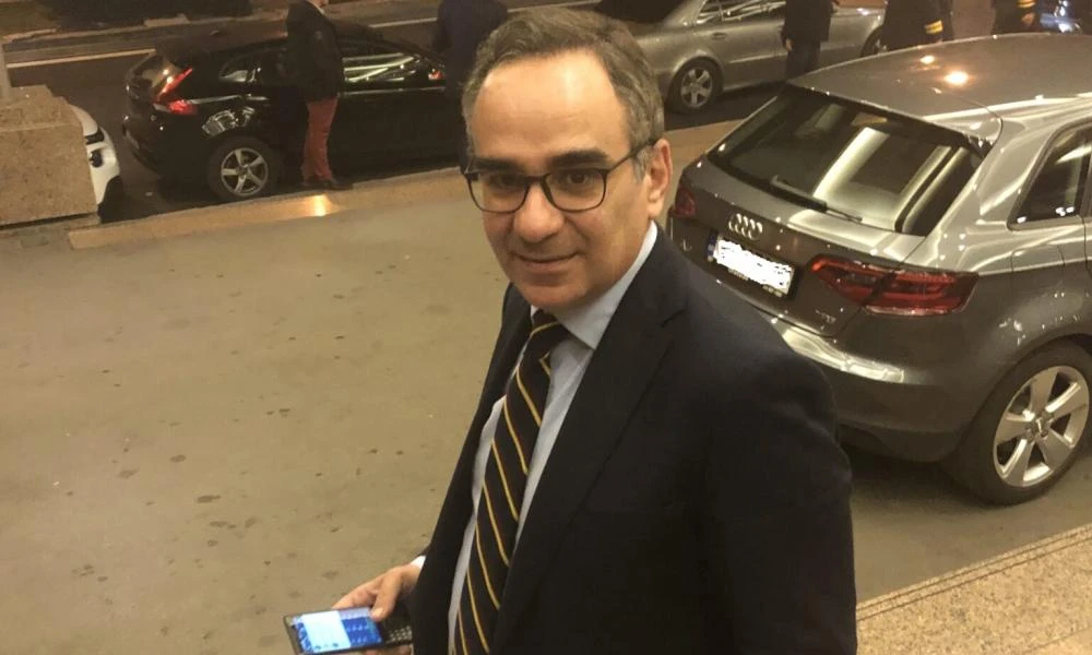Β. Κοντοζαμάνης: Εξιτήριο για τον τέως αναπληρωτή υπ. Υγείας-Θεραπεία στο σπίτι για 6 μήνες
